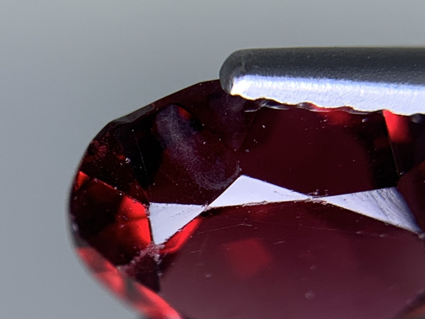 ガーネット 天然  3.372ct  宝石ソーティング付き  10.0㎜×7.5㎜×5.5㎜ ルース（ 裸石 ）  6434Y