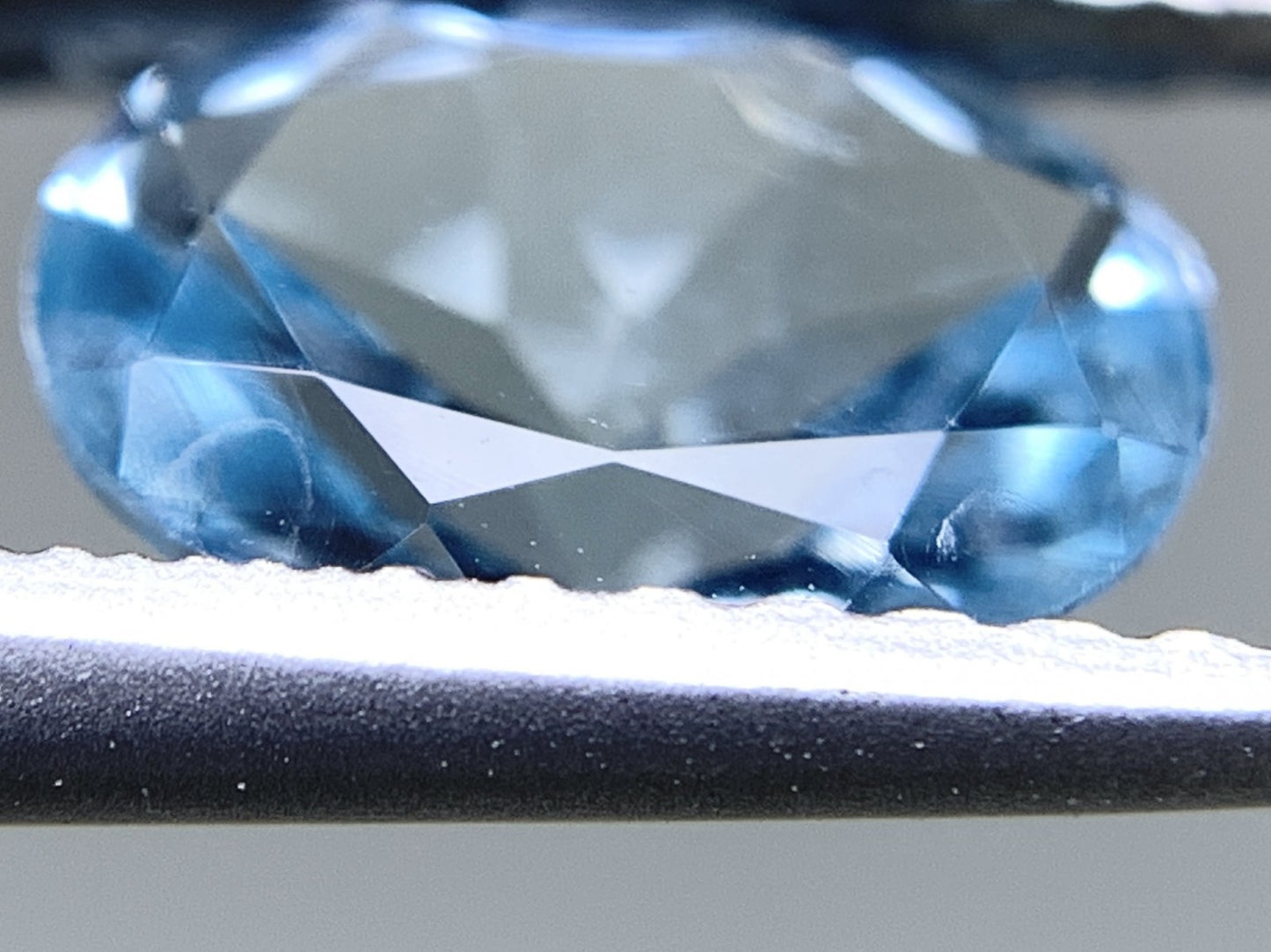 アクアマリン 天然 1.072ct 宝石ソーティング付き 8.0㎜×6.0㎜×4.1㎜ ルース（ 裸石 ） 6984Y