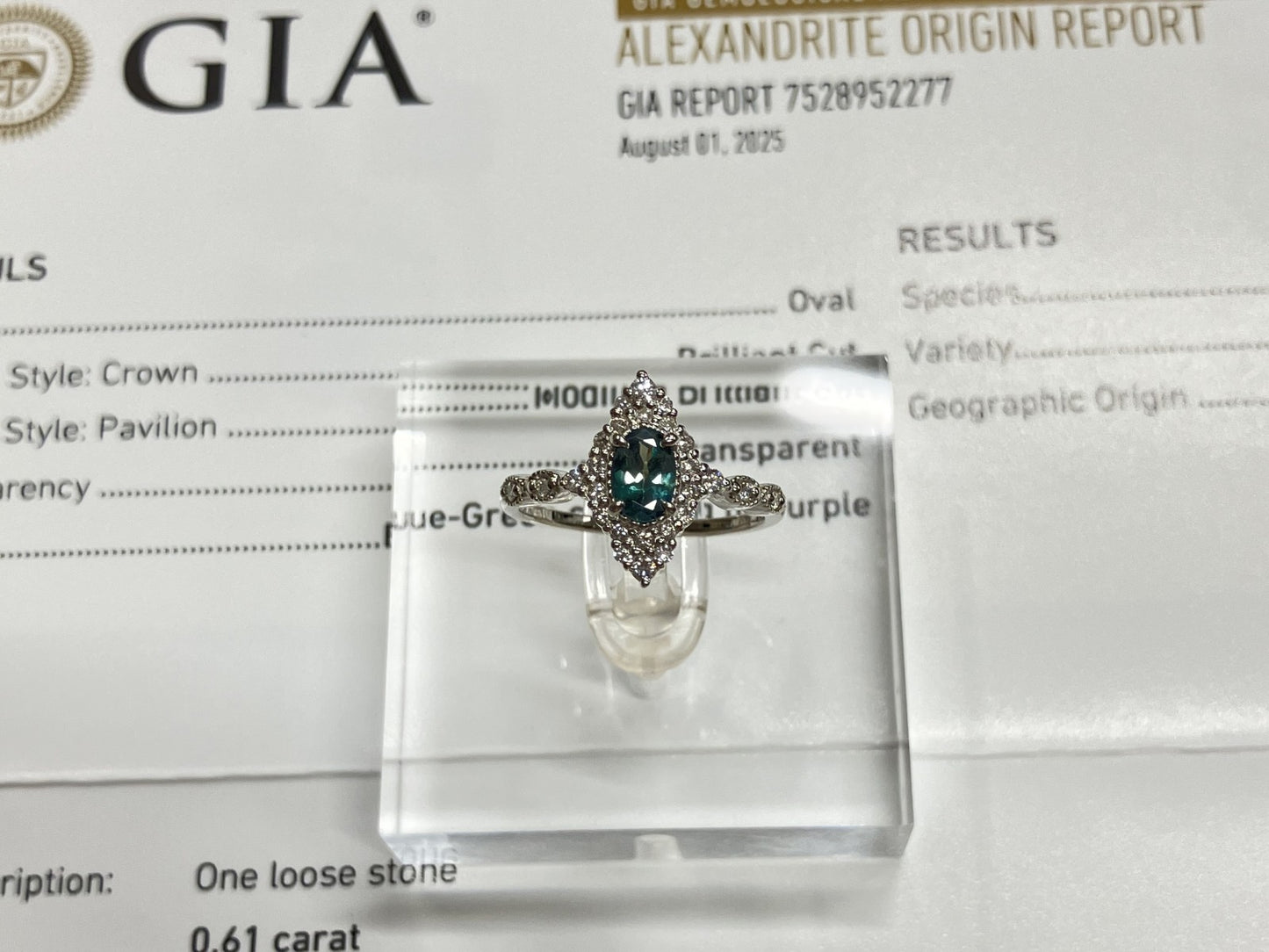 アレキサンドライト 0.61ct GIA鑑別書 D0.31ct PT900 4.1g 指輪 （JP14号） サイズ直し無料 6248S