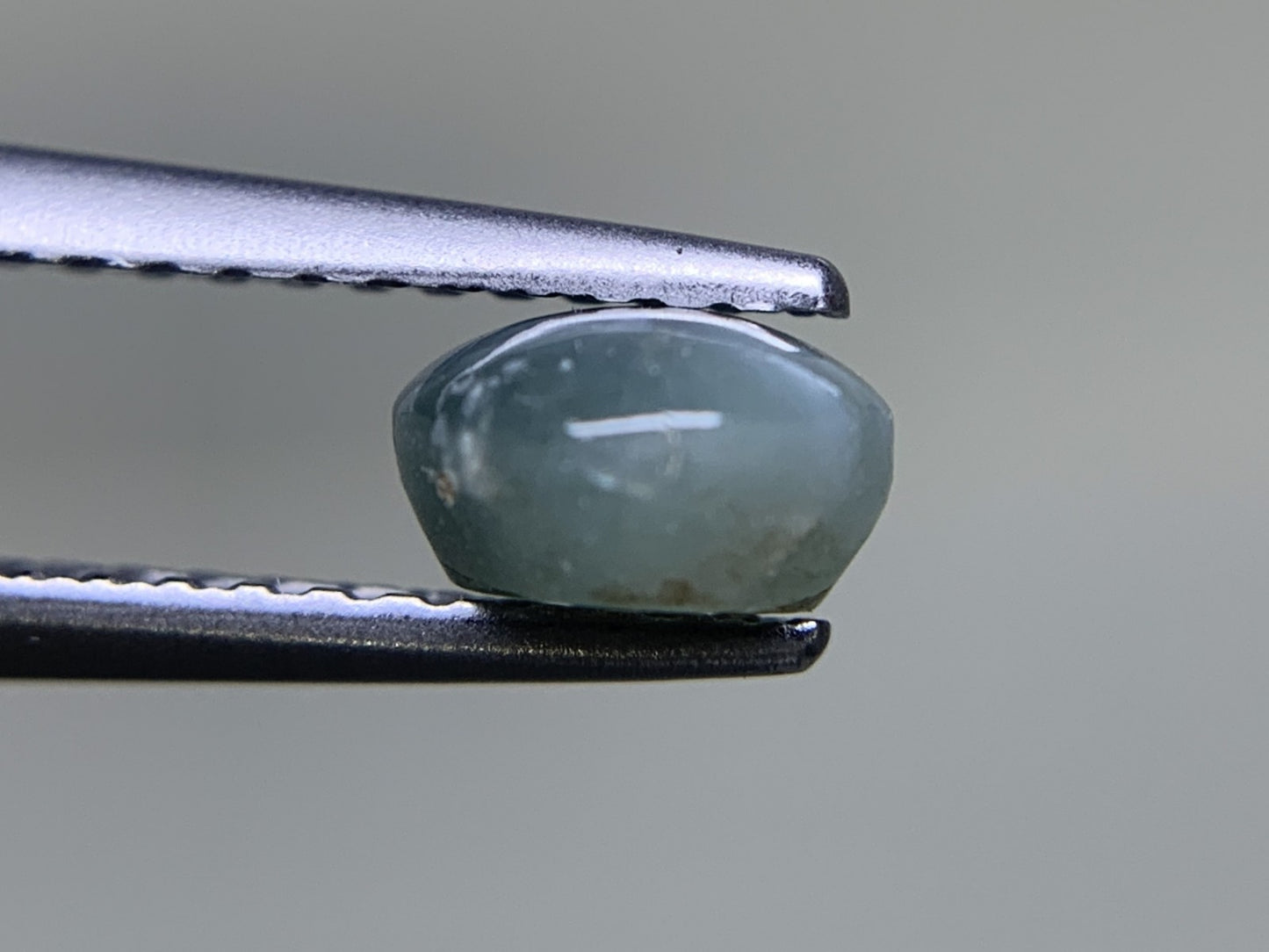 アレキサンドライトキャッツアイ 1.190ct  中央宝石ソーティング付き  5.7㎜×5.8㎜×3.4㎜  ルース（ 裸石 ） 3400Y