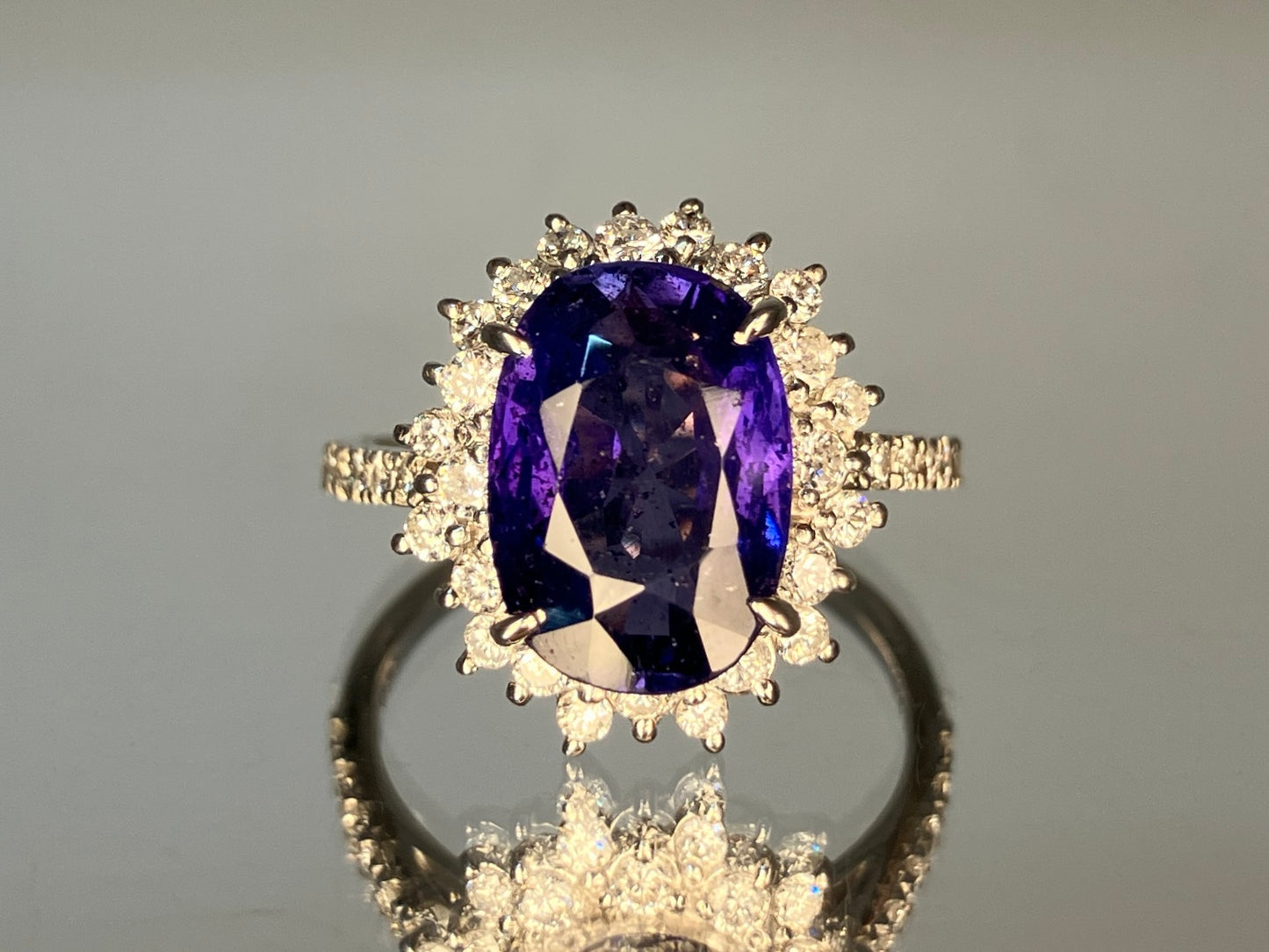 カラーチェンジサファイア 4.53ct 非加熱　No heat　GIA鑑別書 D0.67ct PT900 6.2g 指輪 （JP12号） サイズ直し無料 6515S