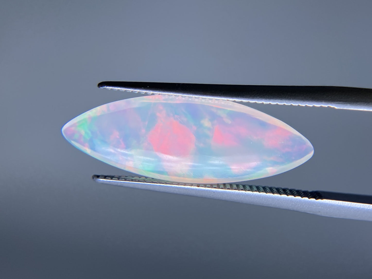 オパール 3.212ct 宝石ソーティング付き 22.3㎜×7.7㎜×4.6㎜ ルース（ 裸石 ） 3471S