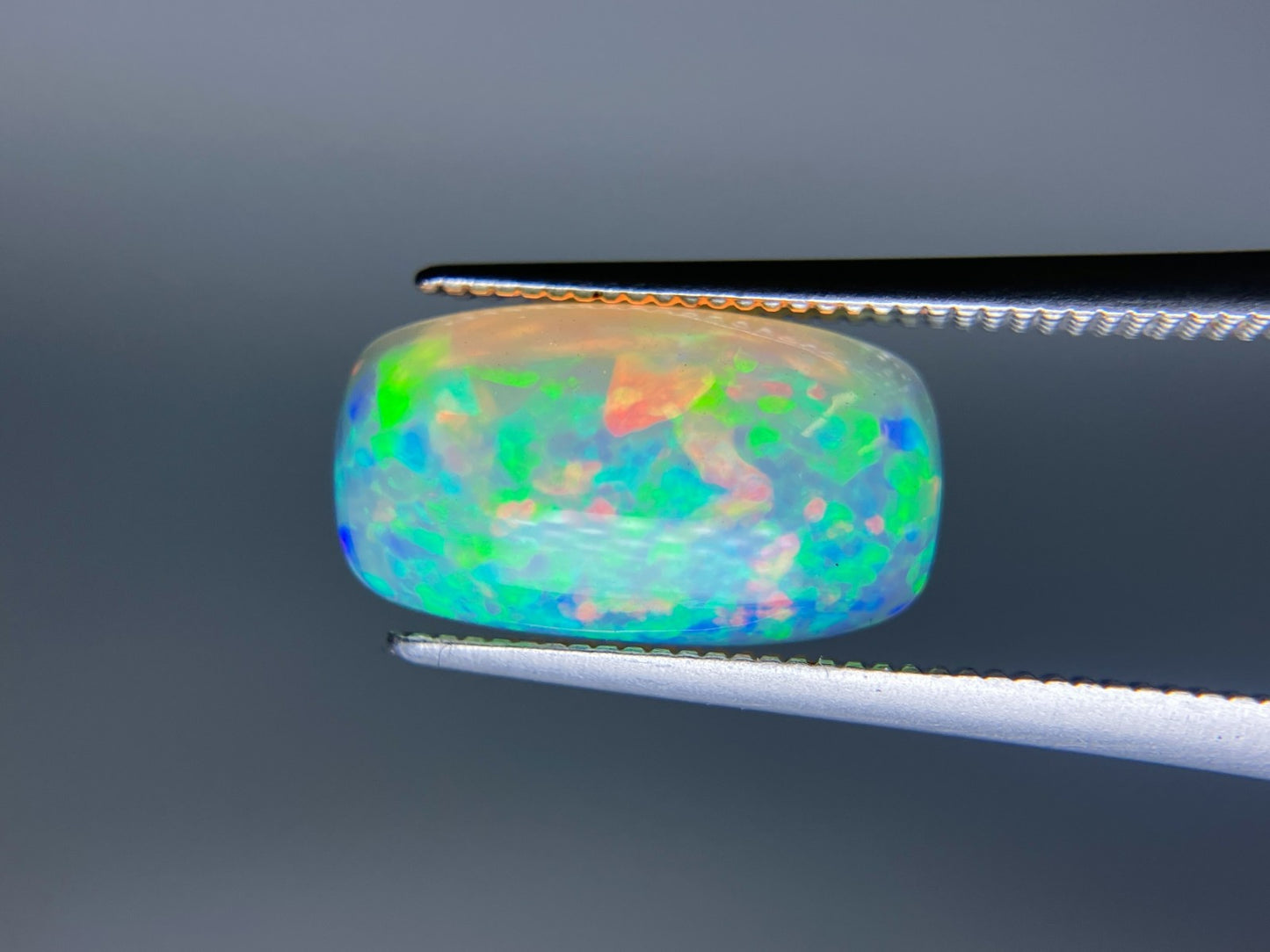 オパール 3.108ct 宝石ソーティング付き 13.0㎜×10.1㎜×4.8㎜ ルース（ 裸石 ） 3495S