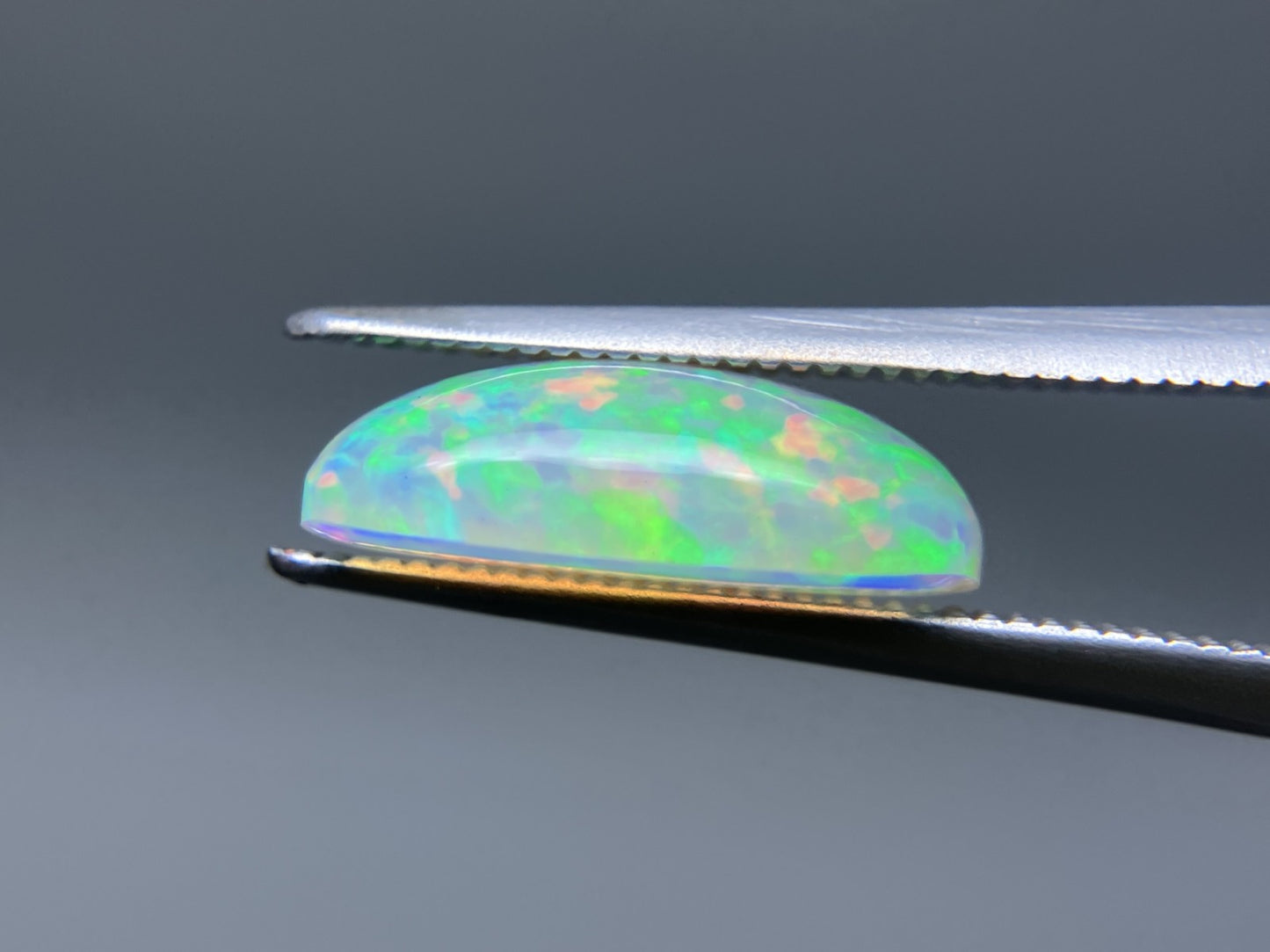 オパール 3.108ct 宝石ソーティング付き 13.0㎜×10.1㎜×4.8㎜ ルース（ 裸石 ） 3495S