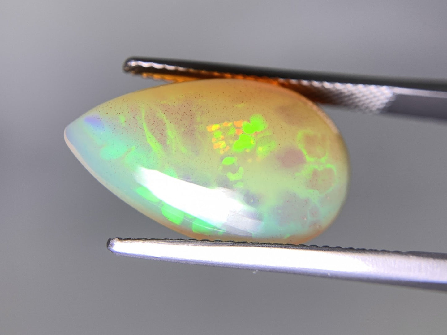 ハニカムオパール 6.571ct 宝石ソーティング付き  19.9㎜×12.6㎜×6.3㎜  ルース（ 裸石 ） 2640Y