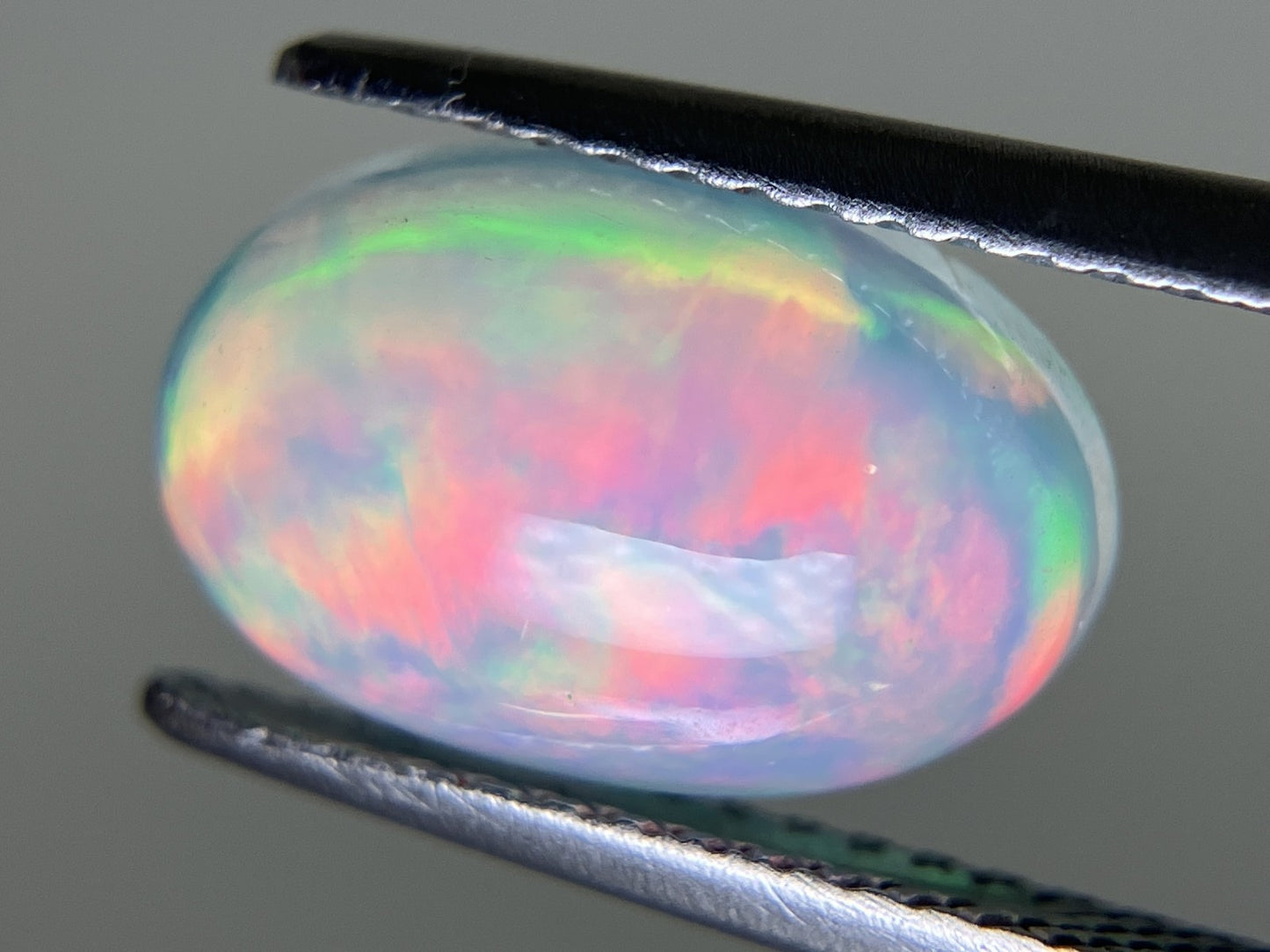 オパール 2.472ct 宝石ソーティング付き 7.9㎜×12.0㎜×5.1㎜ ルース（ 裸石 ） 3498YY