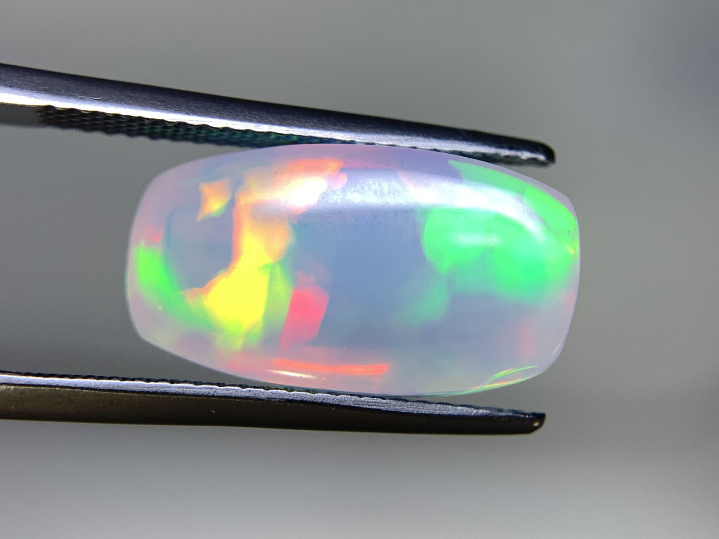 ハニカムオパール 7.731ct 宝石ソーティング付き  17.0㎜×9.5㎜×8.1㎜  ルース（ 裸石 ） 2637Y
