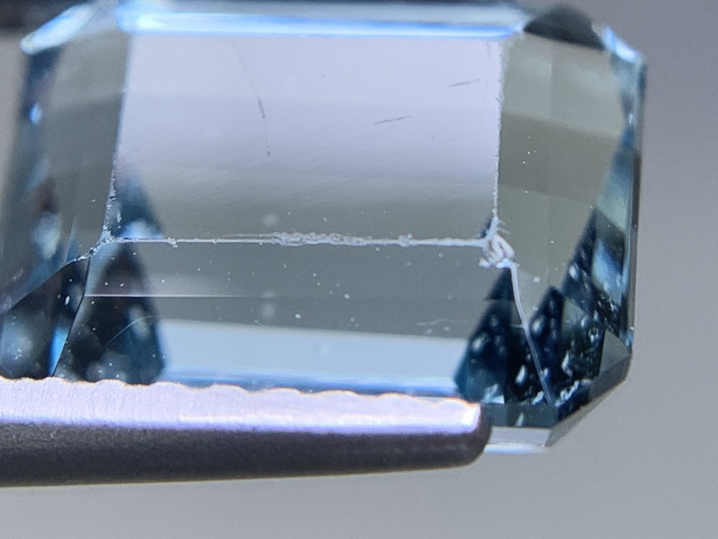 アクアマリン 天然 3.923ct 宝石ソーティング付き 10.0㎜×8.5㎜×5.9㎜ ルース（ 裸石 ） 6321Y