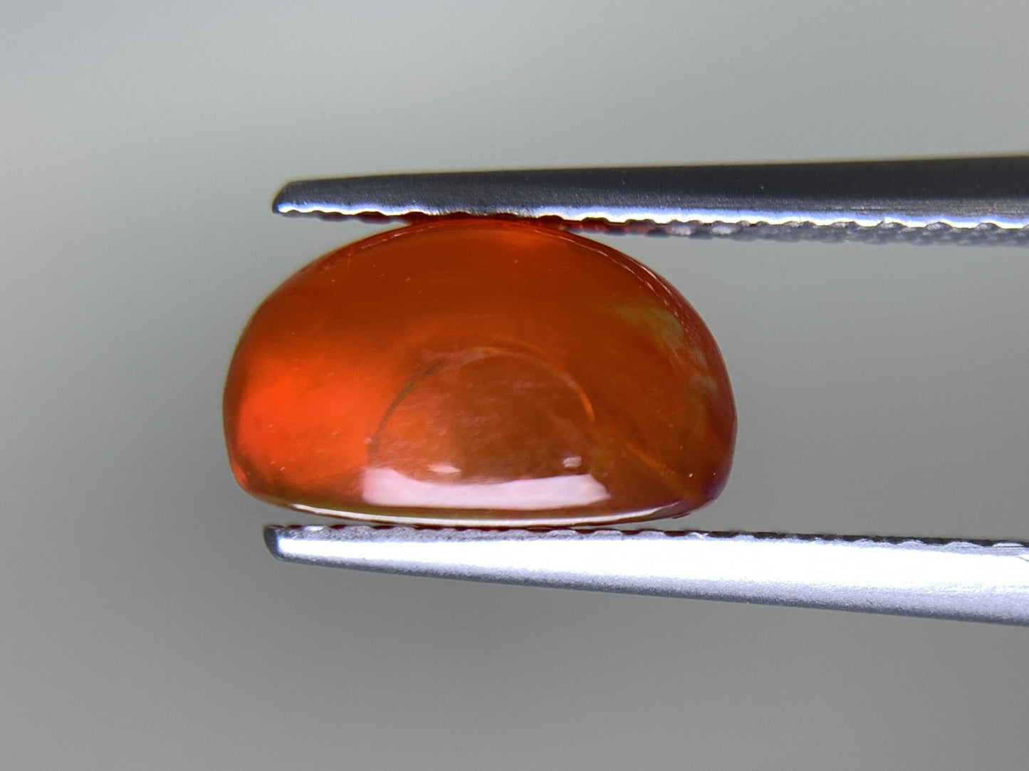 ファイアオパール 2.013ct 中央宝石ソーティング付き 9.8㎜×5.7㎜×5.9㎜ 天然 ルース（ 裸石 ） 4530Y