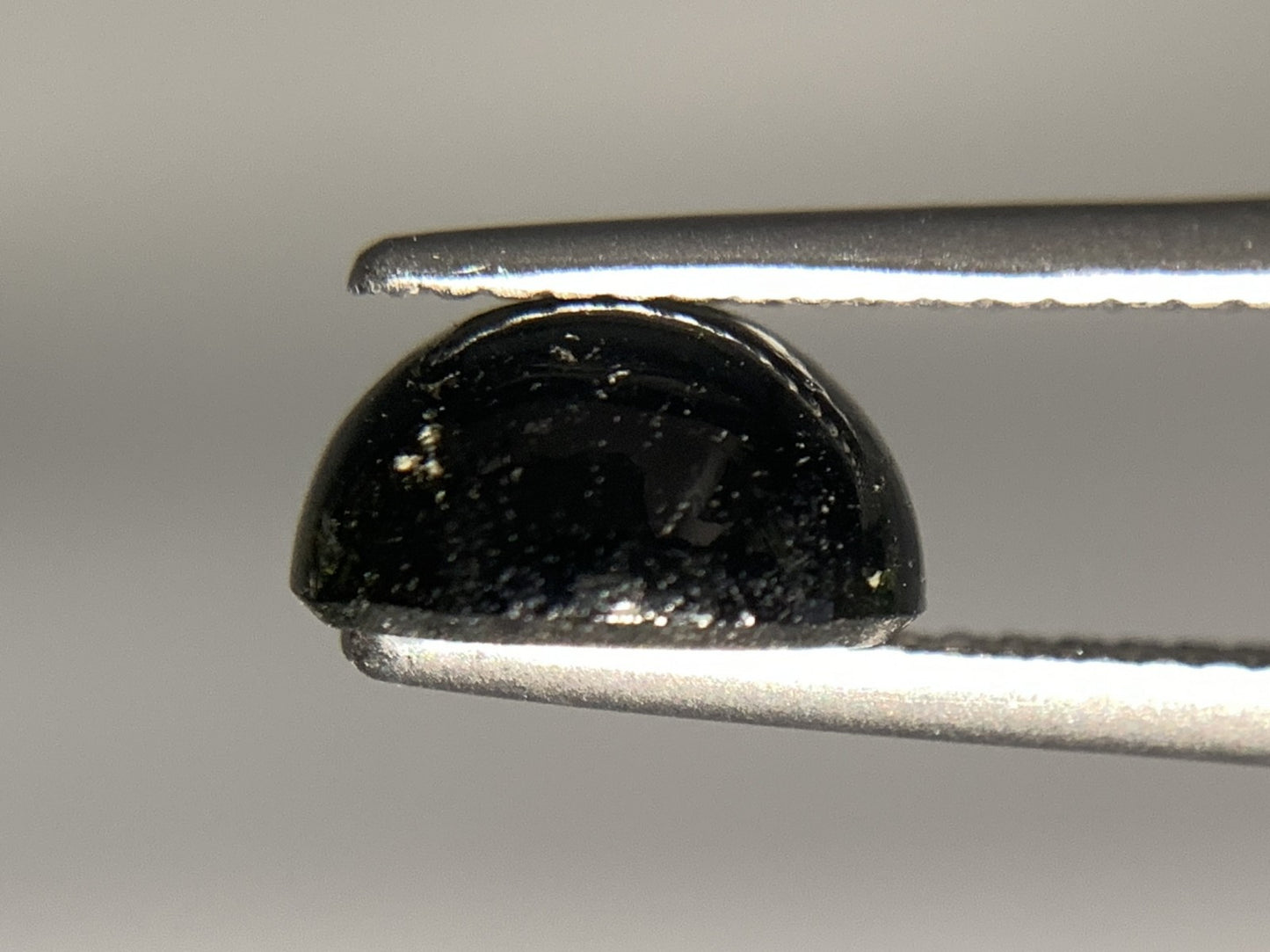 トルマリンキャッツアイ 2.802ct 宝石ソーティング付き  9.1㎜×7.1㎜×4.9㎜  ルース（ 裸石 ） 2598Y