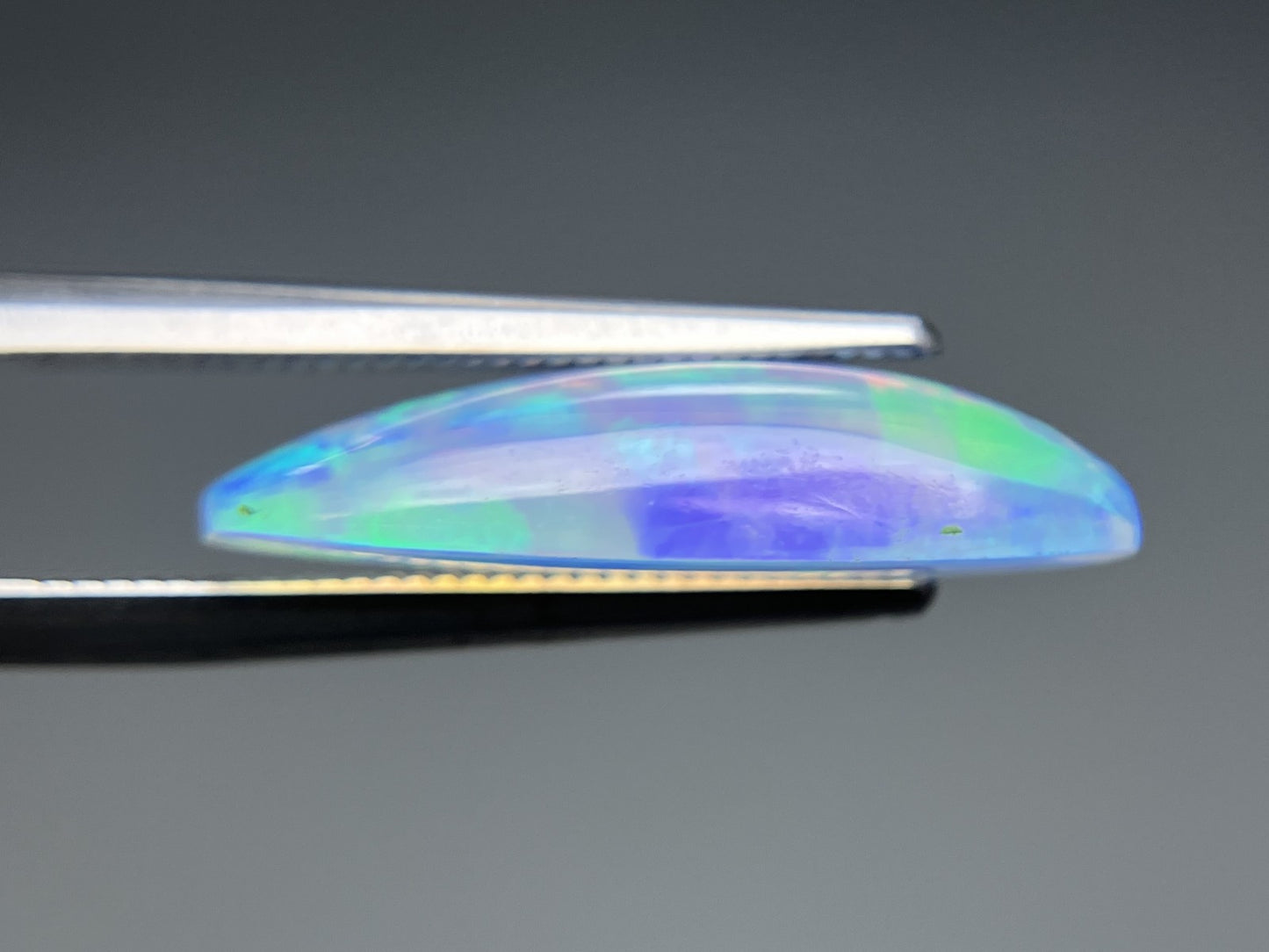 オパール 3.570ct 宝石ソーティング付き 19.1㎜×7.8㎜×4.4㎜ ルース（ 裸石 ） 3474YY