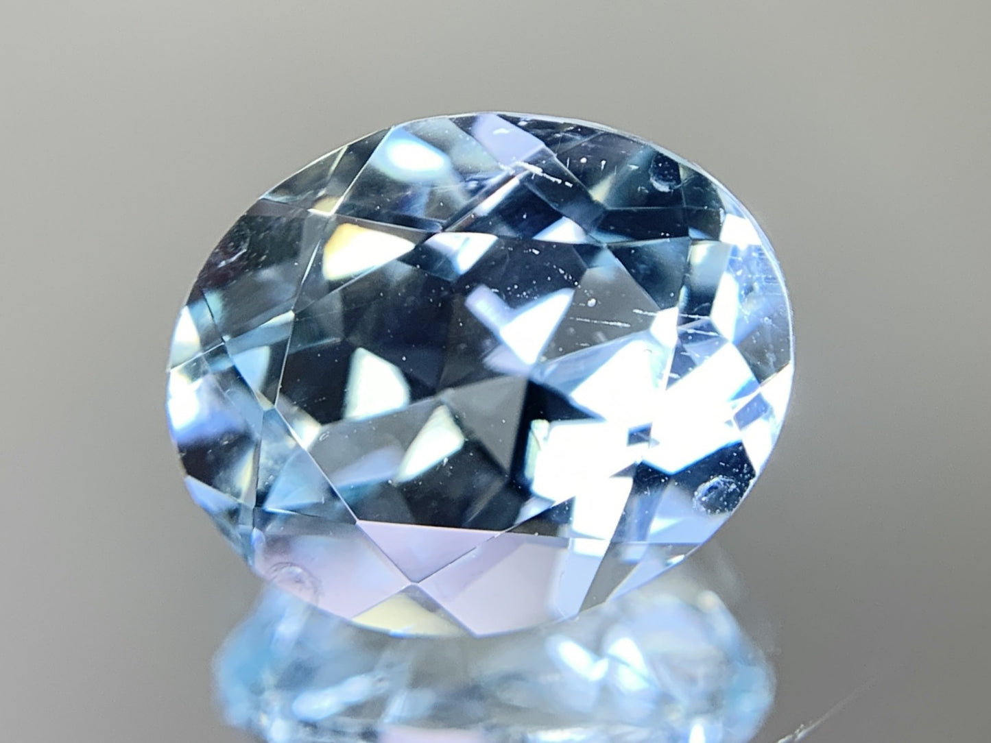 アクアマリン 天然 4.934ct 宝石ソーティング付き 12.0㎜×10.0㎜×7.0㎜ ルース（ 裸石 ） 6322Y