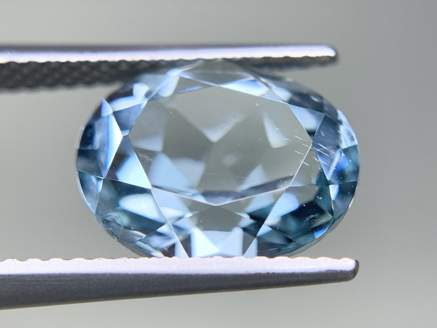 アクアマリン 天然 4.934ct 宝石ソーティング付き 12.0㎜×10.0㎜×7.0㎜ ルース（ 裸石 ） 6322Y