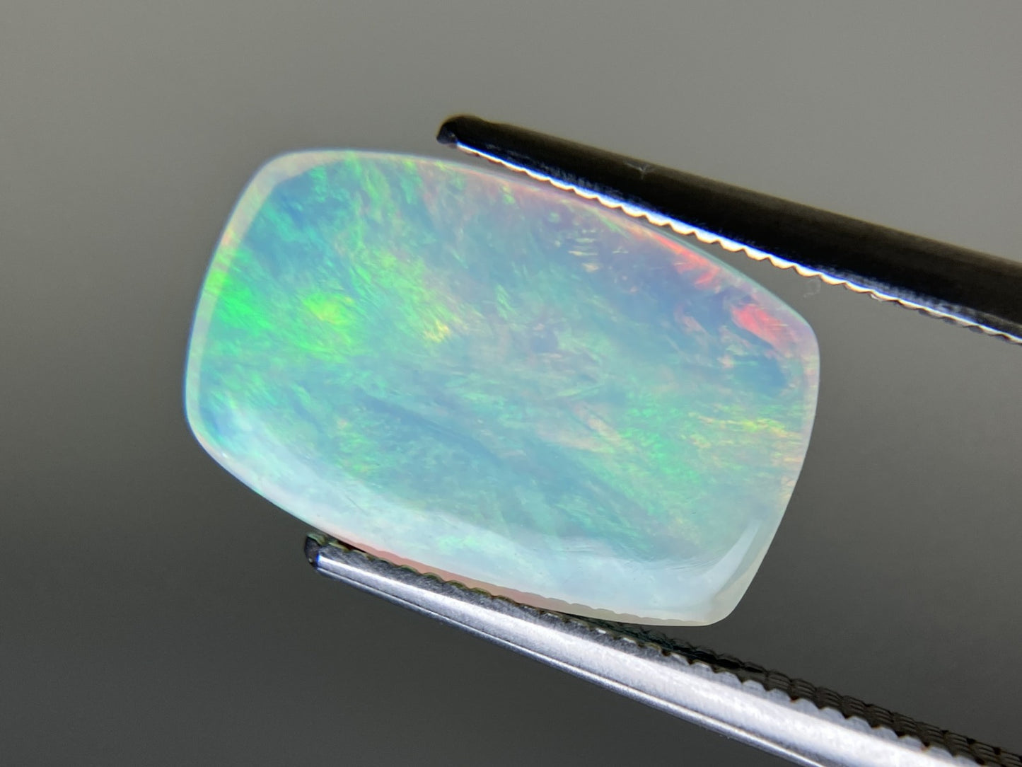 オパール 天然 2.893ct 宝石ソーティング付き 14.7㎜×9.5㎜×3.9㎜ ラッピング無料 ルース（ 裸石 ） 5171YY