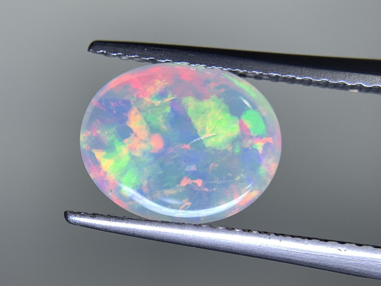 オパール 1.658ct 宝石ソーティング付き  10.6㎜×8.5㎜×3.8㎜  ルース（ 裸石 ） 3024Y