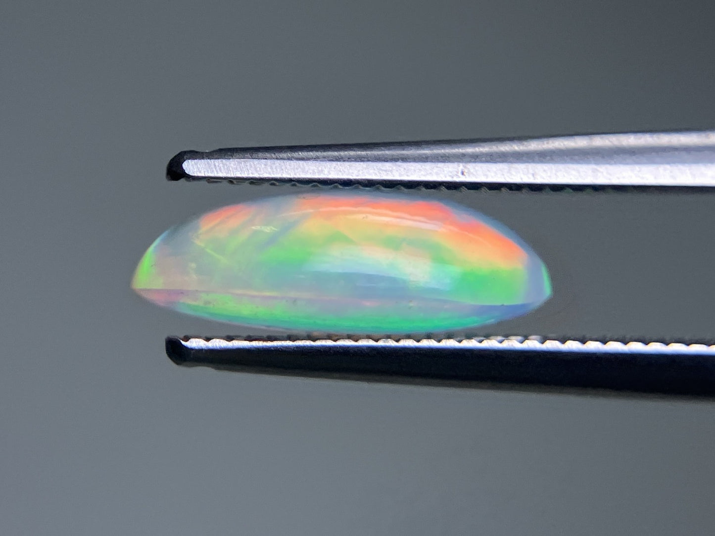 オパール 1.870ct 宝石ソーティング付き 12.1㎜×7.2㎜×4.2㎜ ルース（ 裸石 ） 3470YY