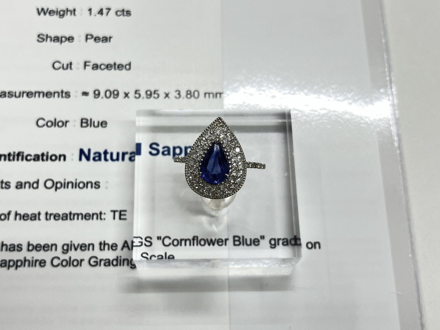 サファイア 1.47ct コンフラワーブルー Cornflower Blue AIGS鑑別書 D0.42ct PT900 4.4g 指輪 （JP14.5号） サイズ直し無料 8715S