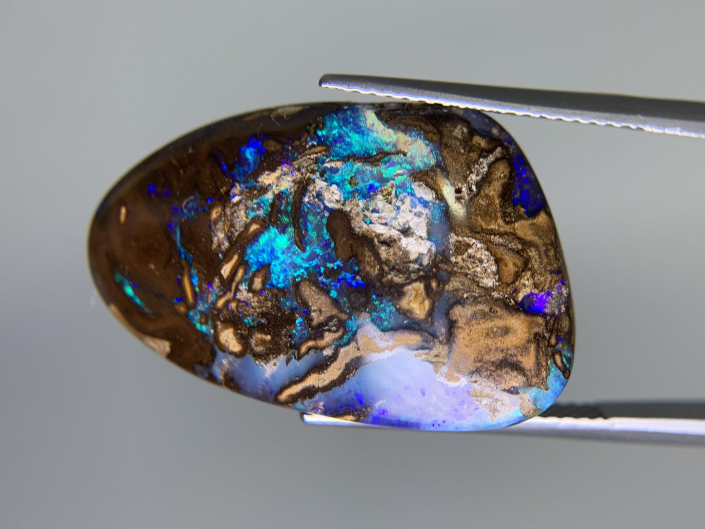 アイアンオパール 天然 27.708ct 宝石ソーティング付き 27.5㎜×17.1㎜×6.8㎜ ルース（ 裸石 ） 6256Y