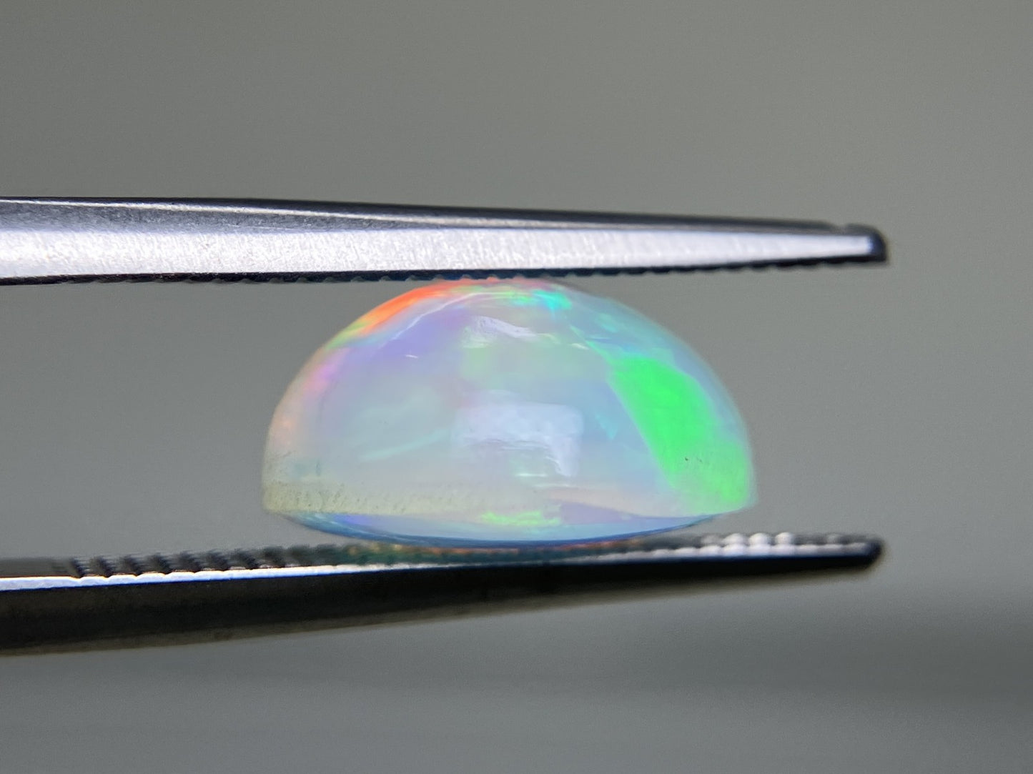 オパール 2.949ct 宝石ソーティング付き 10.9㎜×9.0㎜×6.0㎜ ルース（ 裸石 ） 3492YY