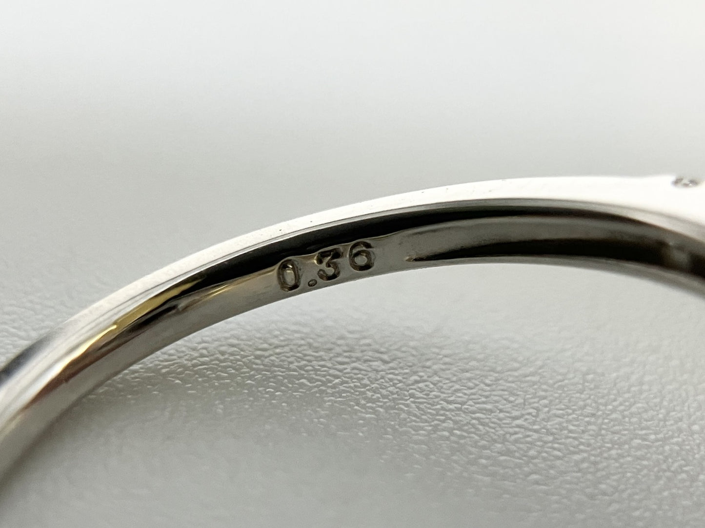 アレキサンドライト 0.53ct ロシア産　Russia　GIA鑑別書 D0.36ct PT900 4.0g 指輪 （JP12号） サイズ直し無料 7644S
