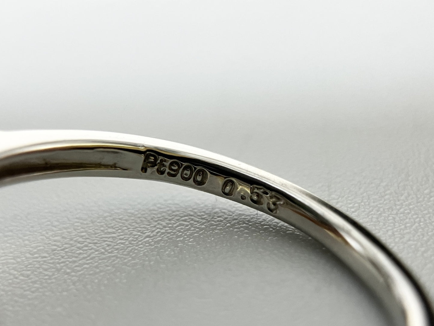 アレキサンドライト 0.53ct ロシア産　Russia　GIA鑑別書 D0.36ct PT900 4.0g 指輪 （JP12号） サイズ直し無料 7644S