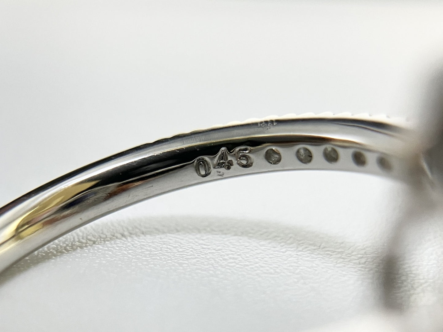 サファイア 1.01ct コンフラワーブルー Cornflower Blue AIGS鑑別書 D0.45ct PT900 5.0g 指輪 （JP9号） サイズ直し無料 7475S