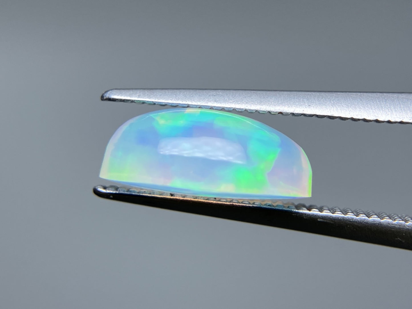 オパール 1.744ct 宝石ソーティング付き 11.0㎜×6.9㎜×4.5㎜ ルース（ 裸石 ） 3489S