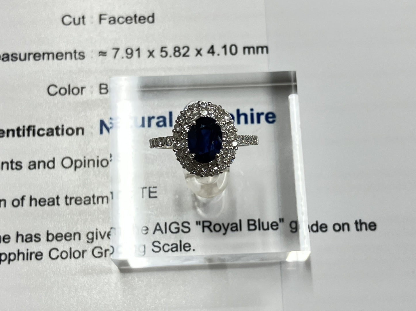 サファイア 1.58ct ロイヤルブルー Royal Blue AIGS鑑別書 D0.72ct PT900 5.3g 指輪 （JP13号） サイズ直し無料 7085S