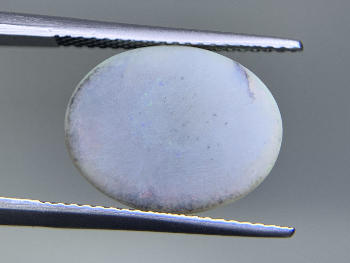 ブラックオパール 天然 3.866ct 宝石ソーティング付き 14.8㎜×11.7㎜×3.5㎜ ルース（ 裸石 ） 6241Y