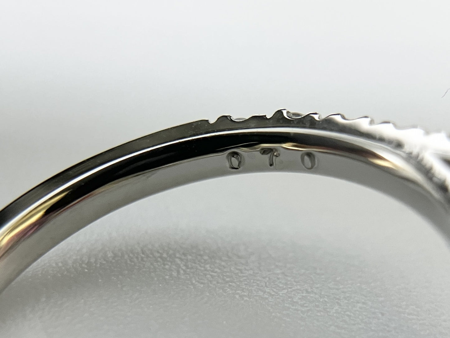 ルビー 1.03ct 非加熱 No heat GIA鑑別書 D0.70ct PT900 5.4g 指輪 （JP9号） サイズ直し無料 8396