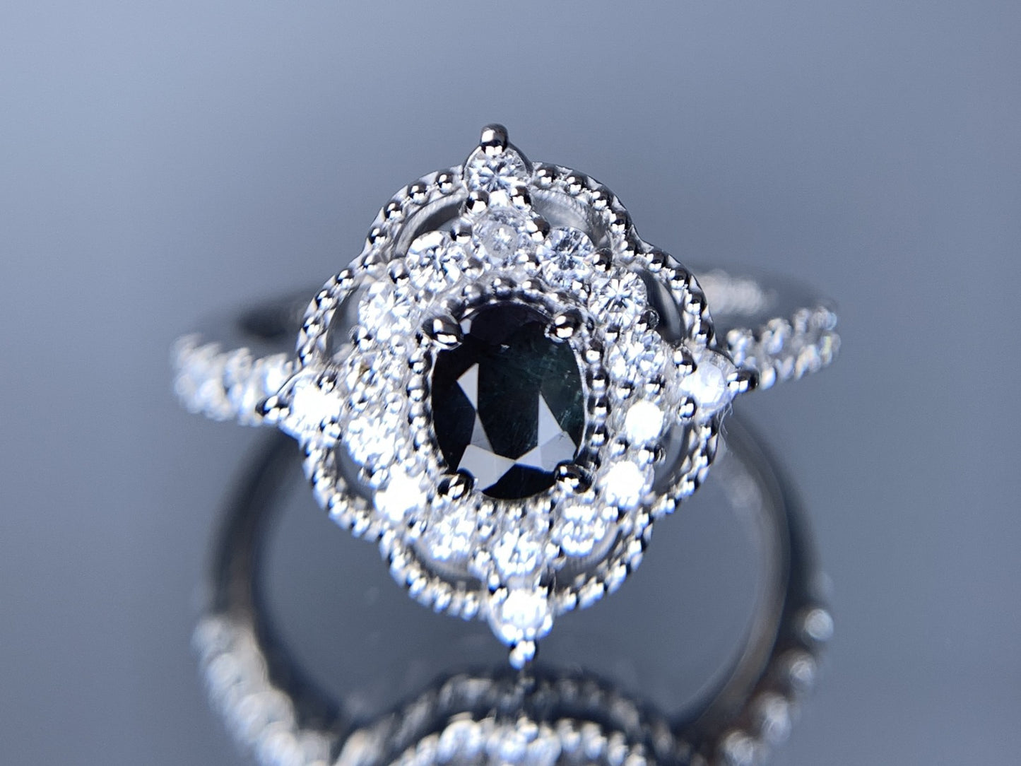 アレキサンドライト 0.47ct ロシア産 Russia GIA鑑別書 D0.36ct PT900 3.99g 指輪 （JP111号） サイズ直し承ります。 7975Y