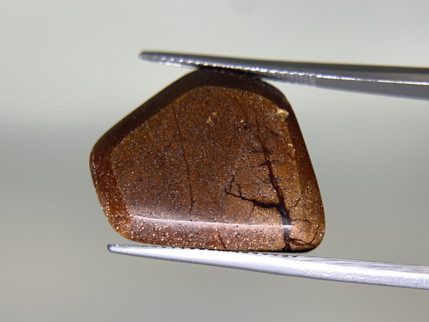 ボルダーオパール 13.054ct 宝石ソーティング付き  19.0㎜×16.8㎜×4.5㎜  ルース（ 裸石 ） 3149Y