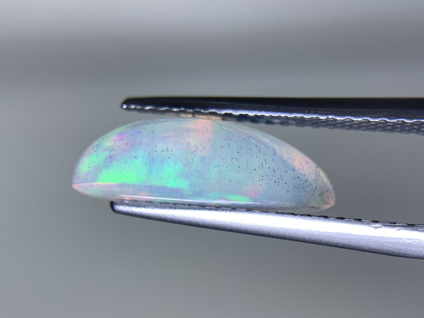 オパール 3.064ct 宝石ソーティング付き 14.3㎜×9.4㎜×5.0㎜ 天然 ルース（ 裸石 ） 4582Y
