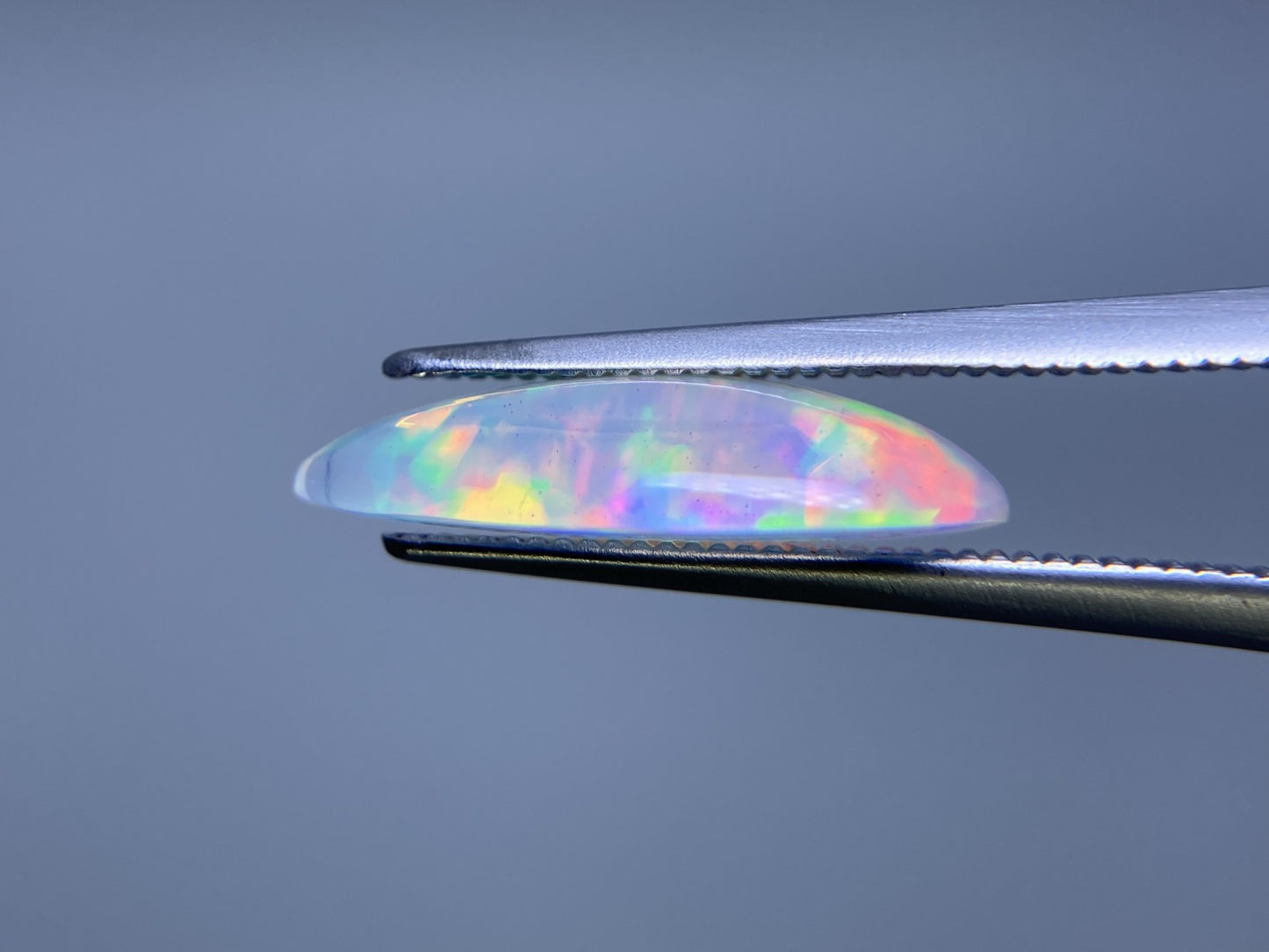 オパール 2.183ct 宝石ソーティング付き 2.14㎜×13.3㎜×8.8㎜ ルース（ 裸石 ） 3613S