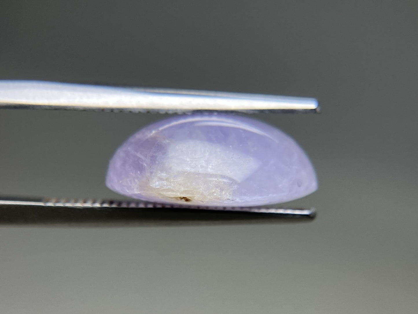 ヒスイ 翡翠 天然 9.088ct 宝石ソーティング付き 14.7㎜×10.4㎜×6.2㎜ 天然 ルース（ 裸石 ） 5183YY