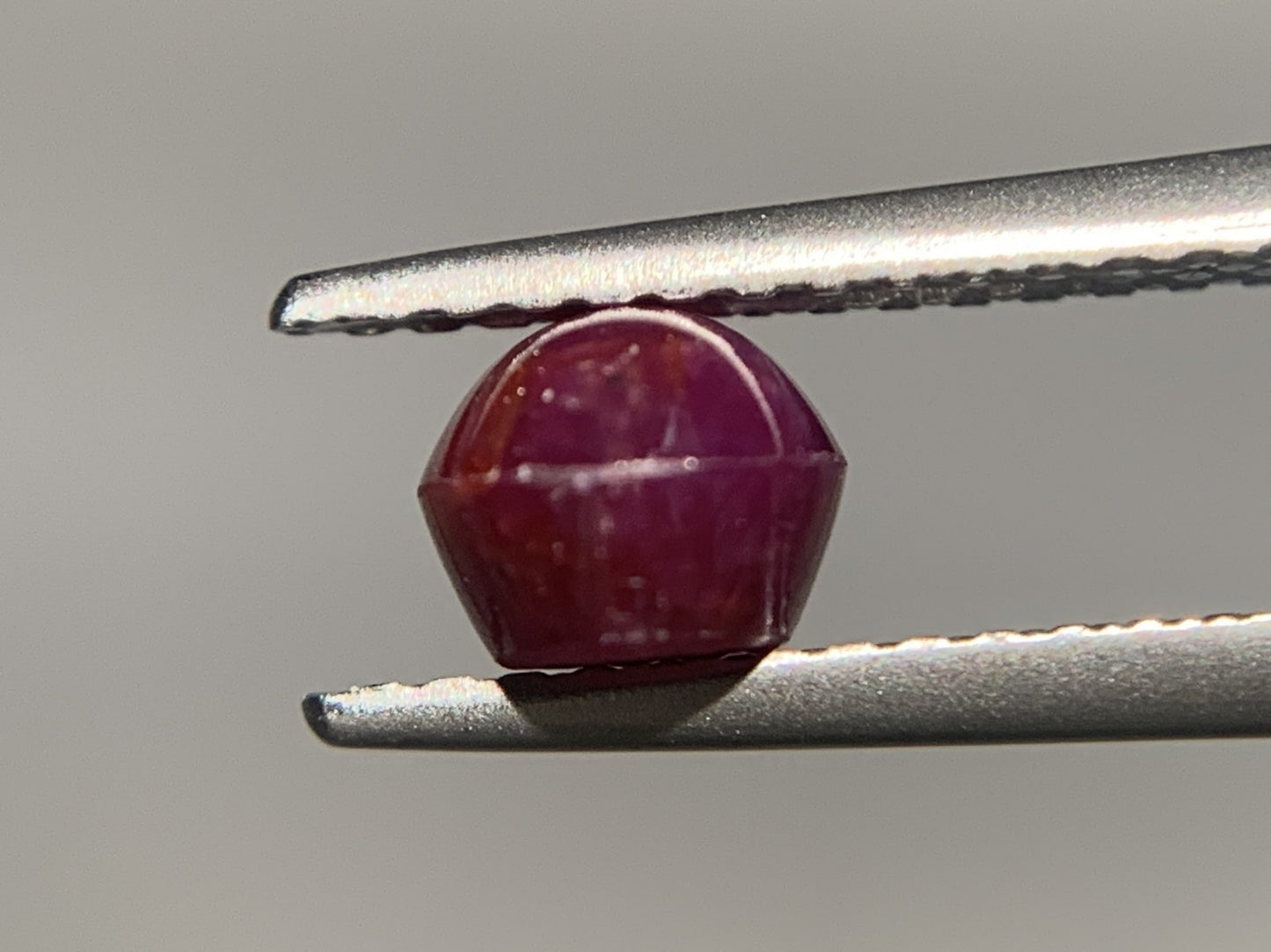 スターサファイア 1.582ct 宝石ソーティング付き 6.9㎜×5.0㎜×4.1㎜ ルース（ 裸石 ） 2715Y