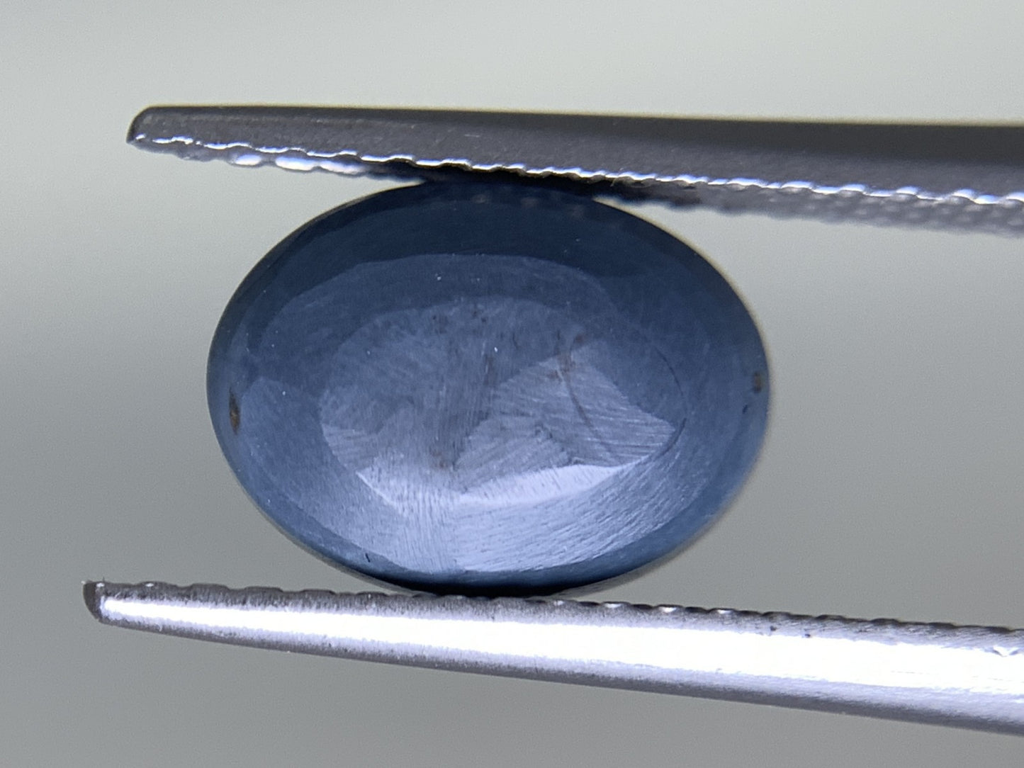 ブラックオパール  天然  1.671ct  中央宝石ソーティング付き  9.2㎜×6.9㎜×4.1㎜   天然 ルース（ 裸石 ） 5344Y