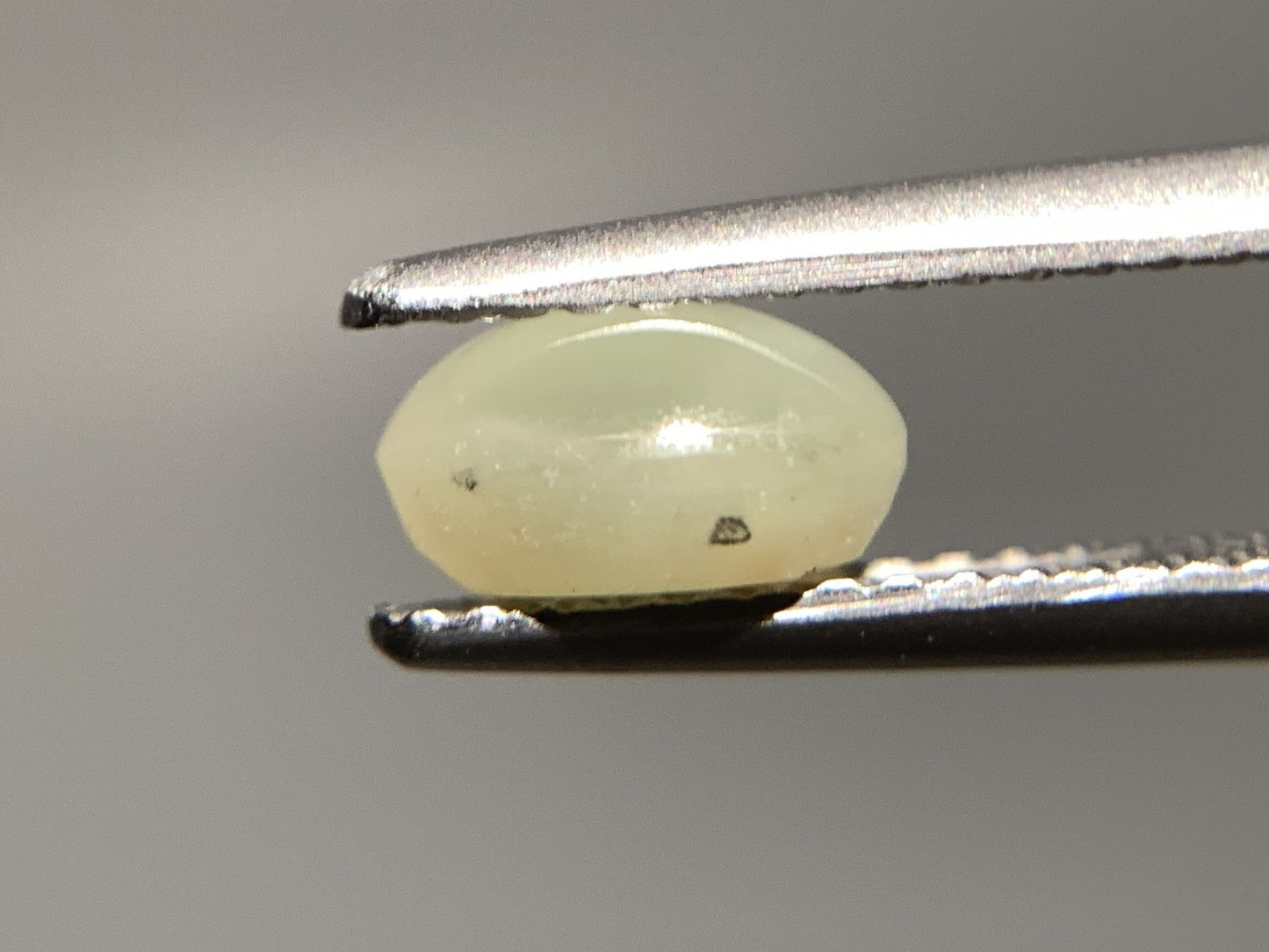 クリソベリルキャッツアイ 天然 1.431ct 宝石ソーティング付き 7.1㎜×5.0㎜×3.9㎜ ルース（ 裸石 ） 7047Y
