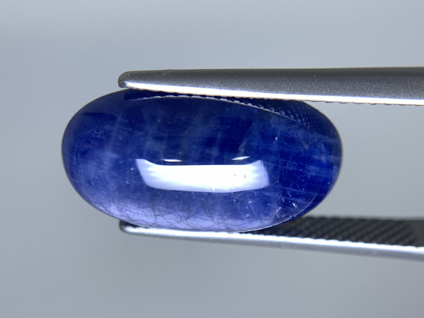 サファイア 天然 13.347ct 宝石ソーティング付き 18.2㎜×10.4㎜×6.3㎜ ルース（ 裸石 ） 7125Y