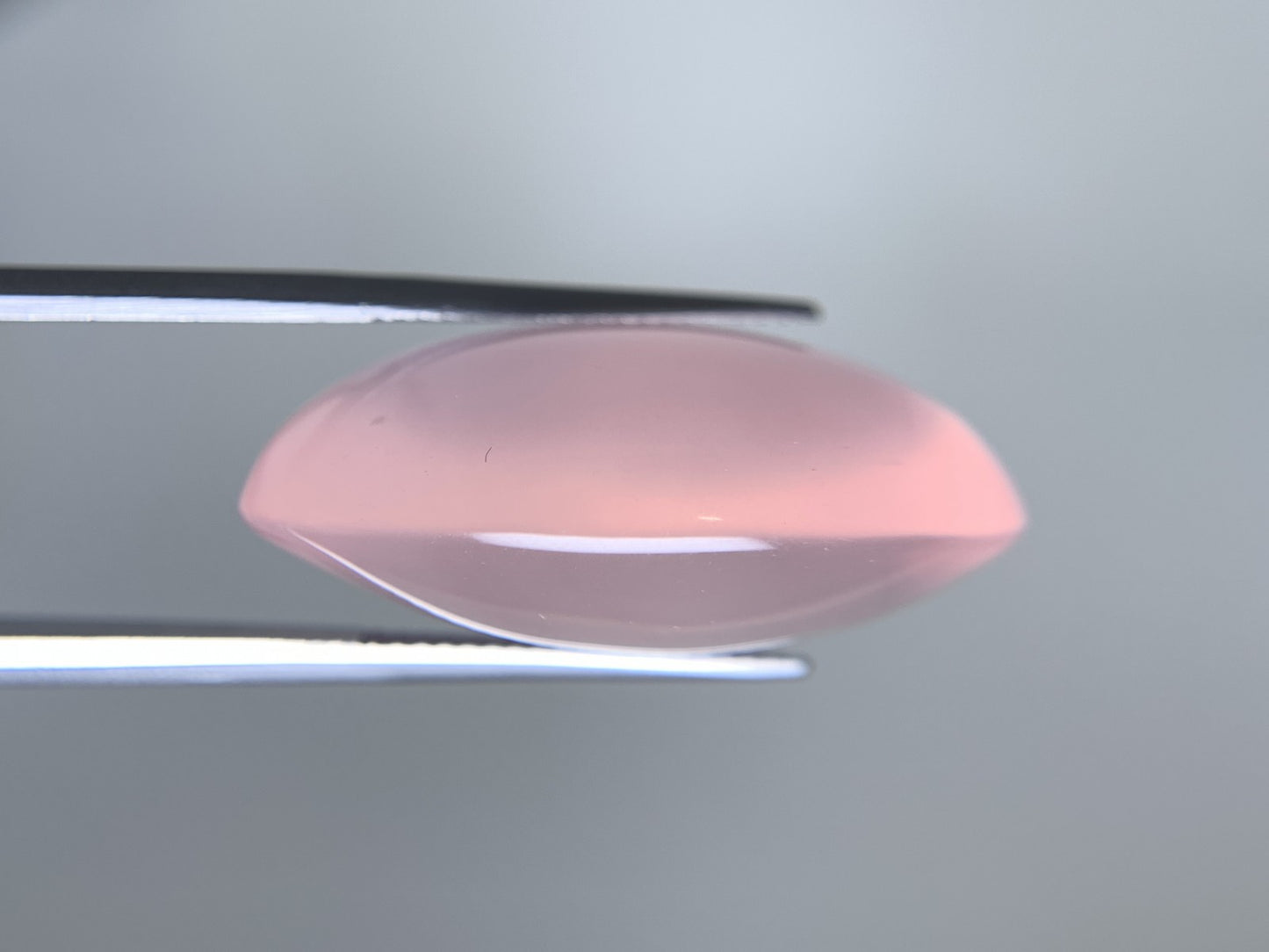 ローズクォーツ 天然 50.584ct 宝石鑑別書付き 29.07㎜×21.31㎜×12.65㎜ ルース（ 裸石 ） 8303Y
