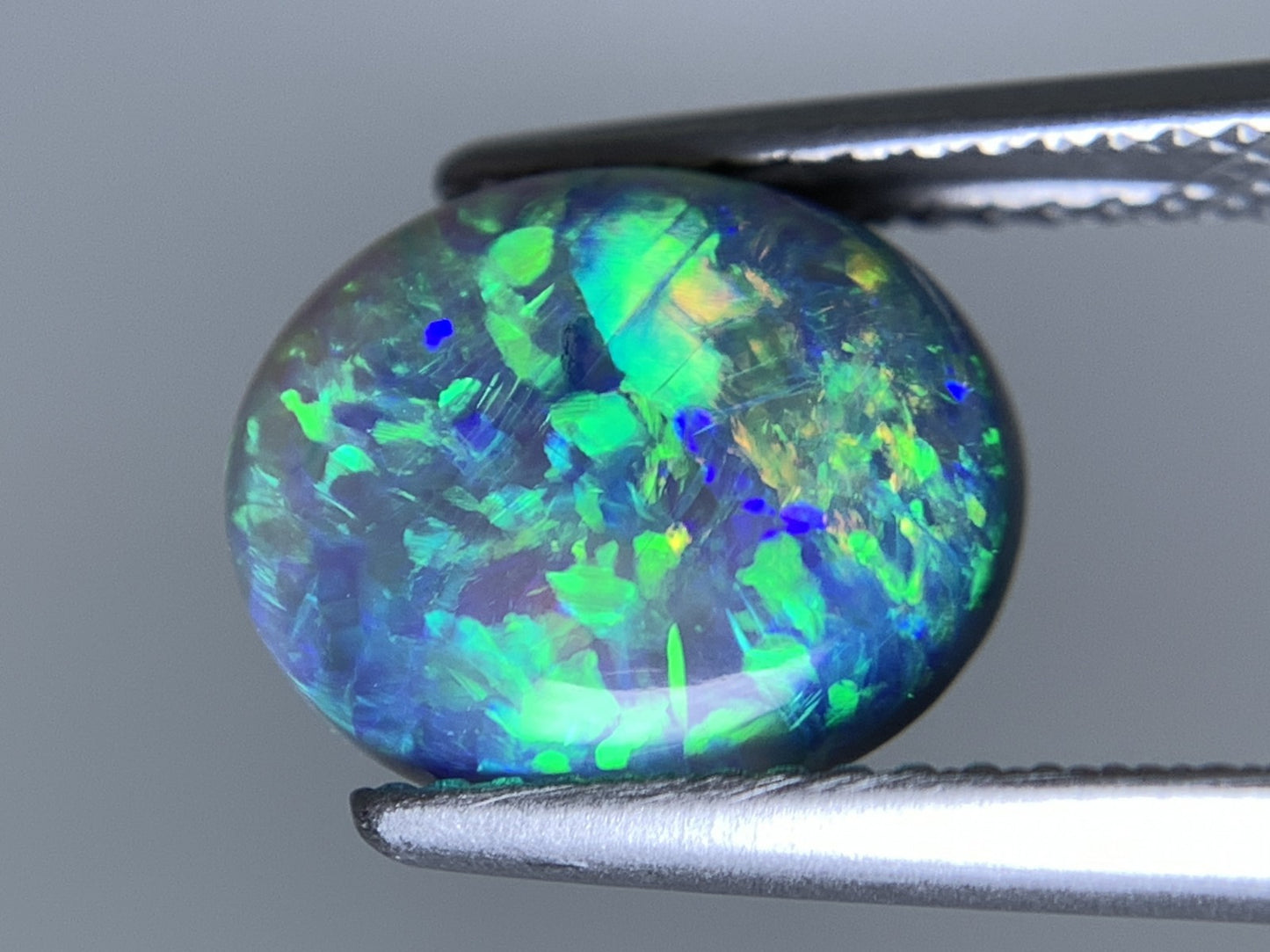 ブラックオパール 天然 3.305ct 宝石ソーティング付き 11.0㎜×9.3㎜×5.0㎜ ルース（ 裸石 ） 7101Y