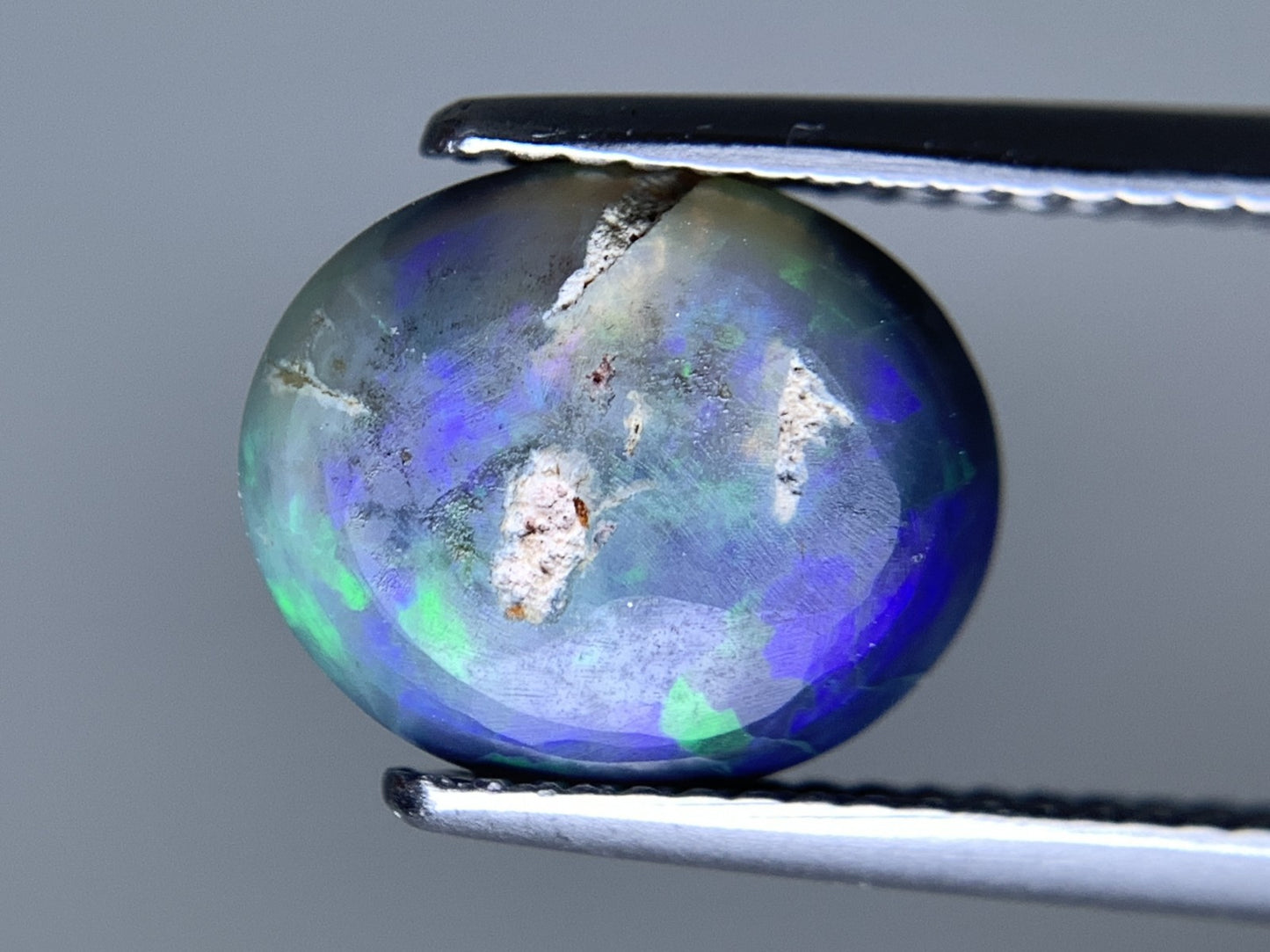 ブラックオパール 天然 3.305ct 宝石ソーティング付き 11.0㎜×9.3㎜×5.0㎜ ルース（ 裸石 ） 7101Y