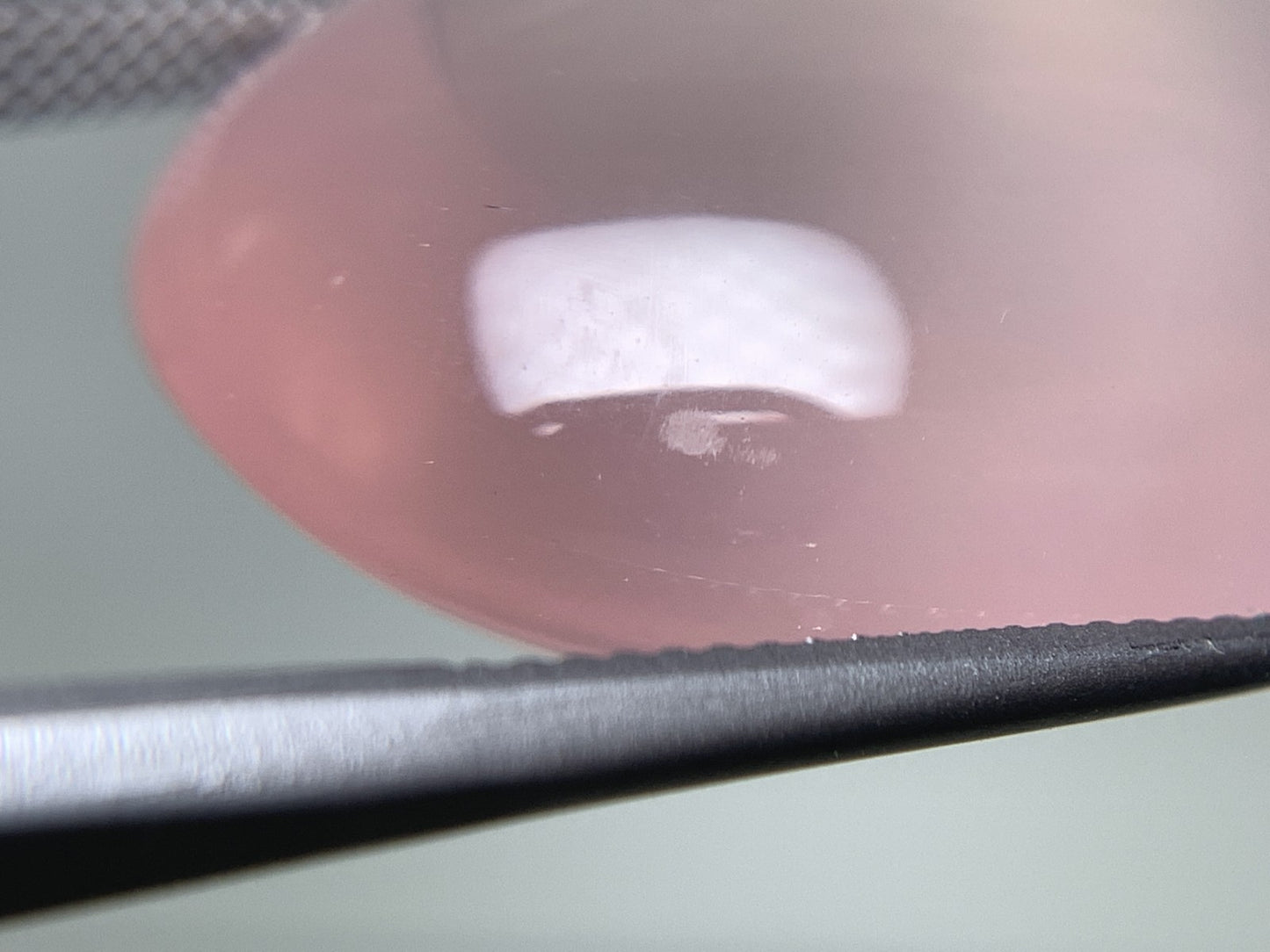 ローズクォーツ 天然 50.584ct 宝石鑑別書付き 29.07㎜×21.31㎜×12.65㎜ ルース（ 裸石 ） 8303Y