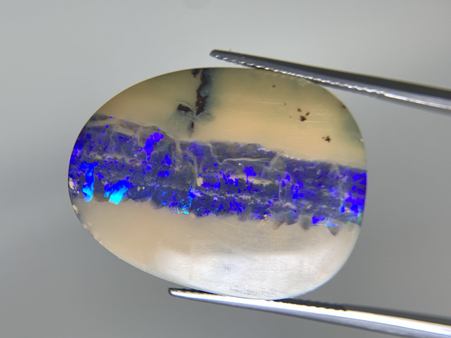 ボルダーオパール 天然 37.466ct 宝石ソーティング付き 28.5㎜×22.0㎜×5.9㎜ ルース（ 裸石 ） 8196Y