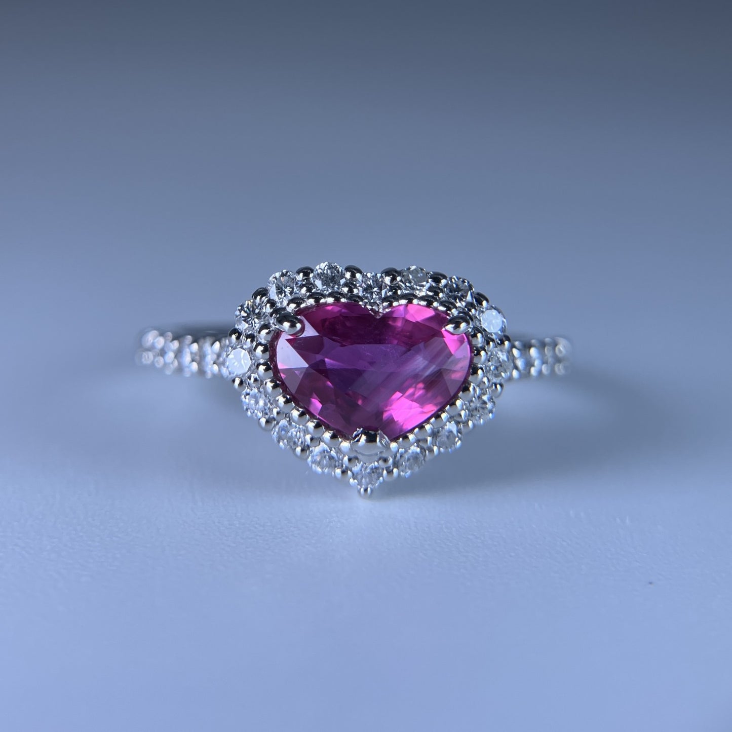 サファイア 1.04ct 非加熱 No heat GIA鑑別書 D0.35ct PT900 4.3g 指輪 （JP12号） サイズ直し無料 8429K