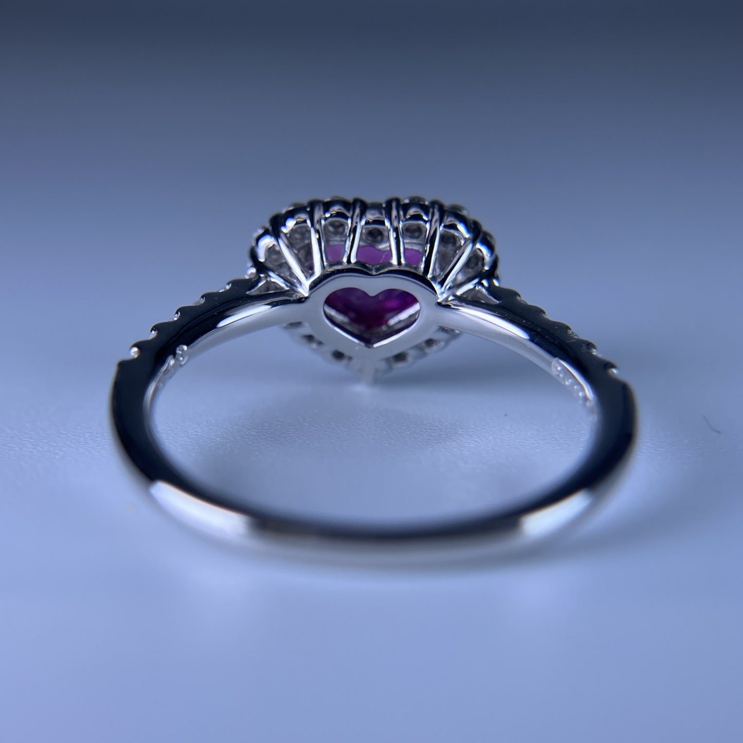 サファイア 1.04ct 非加熱 No heat GIA鑑別書 D0.35ct PT900 4.3g 指輪 （JP12号） サイズ直し無料 8429K