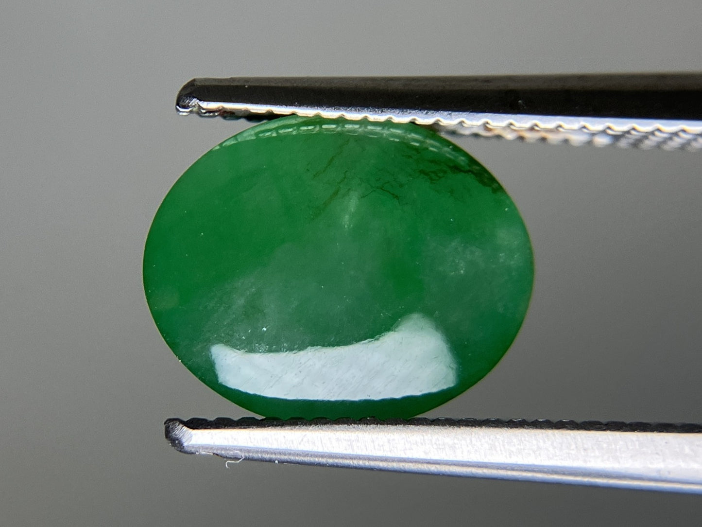 ヒスイ 翡翠 天然 2.473ct 宝石ソーティング付き 9.7㎜×7.7㎜×3.7㎜ 天然 ルース（ 裸石 ） 5214YY