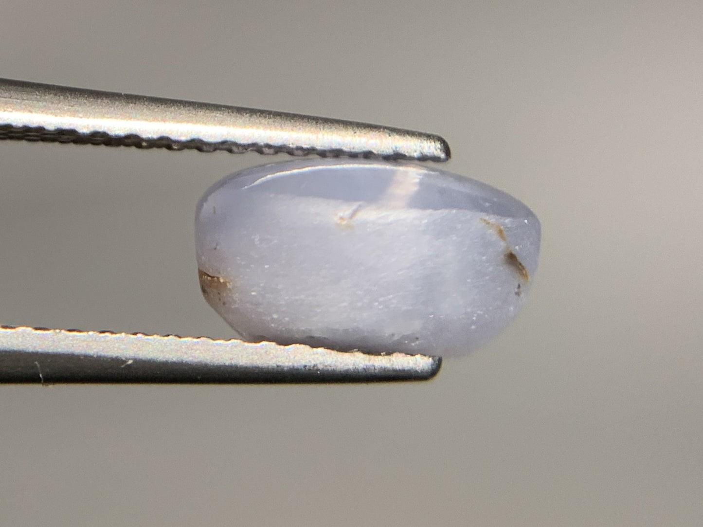 スターサファイア 天然 4.030ct 宝石ソーティング付き 9.4㎜×6.8㎜×5.2㎜ ルース（ 裸石 ） 6352Y