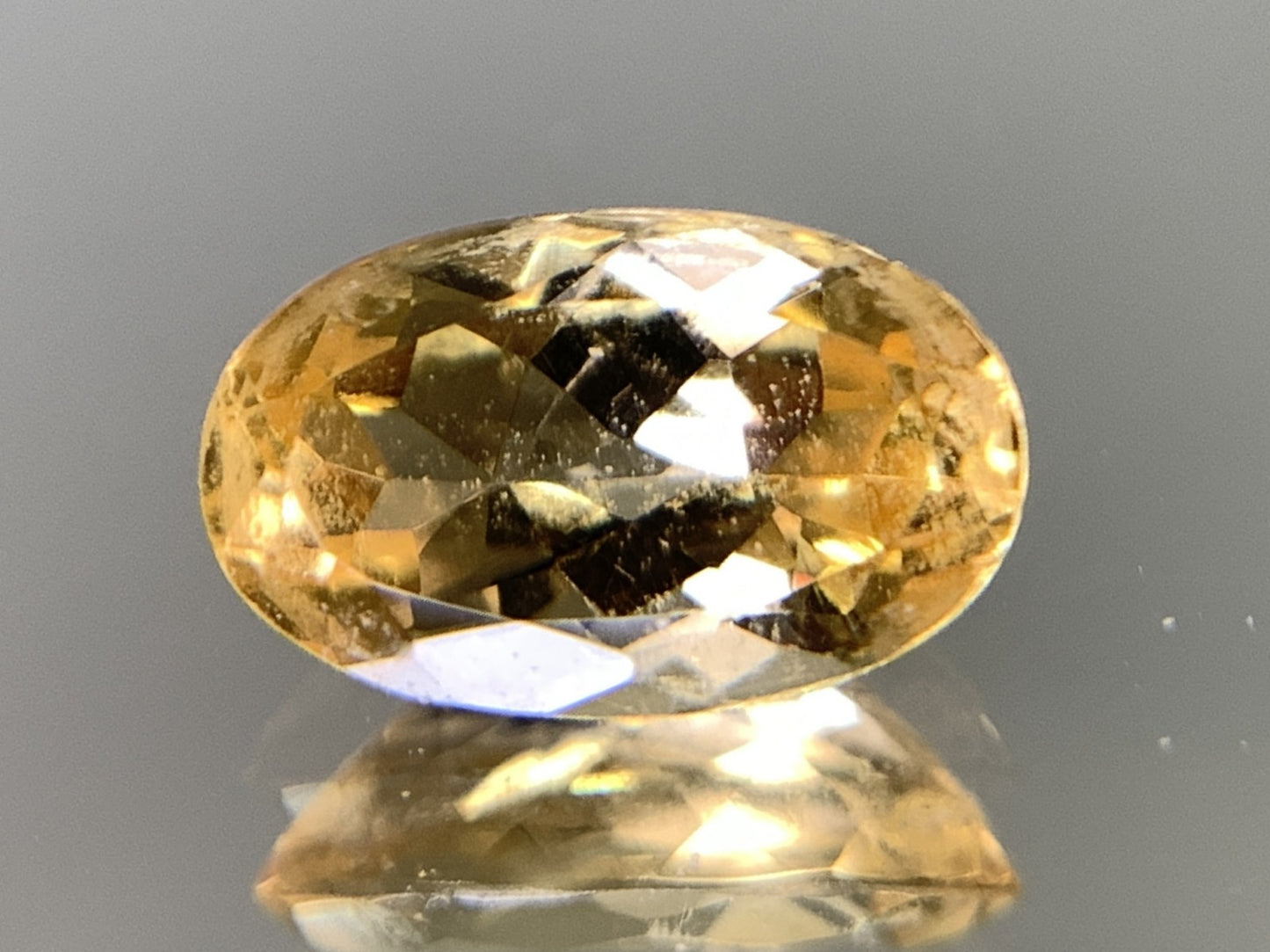 インペリアルトパーズ 天然 1.280ct 宝石ソーティング付き 8.5㎜×5.3㎜×3.5㎜ ルース（ 裸石 ） 5336Y