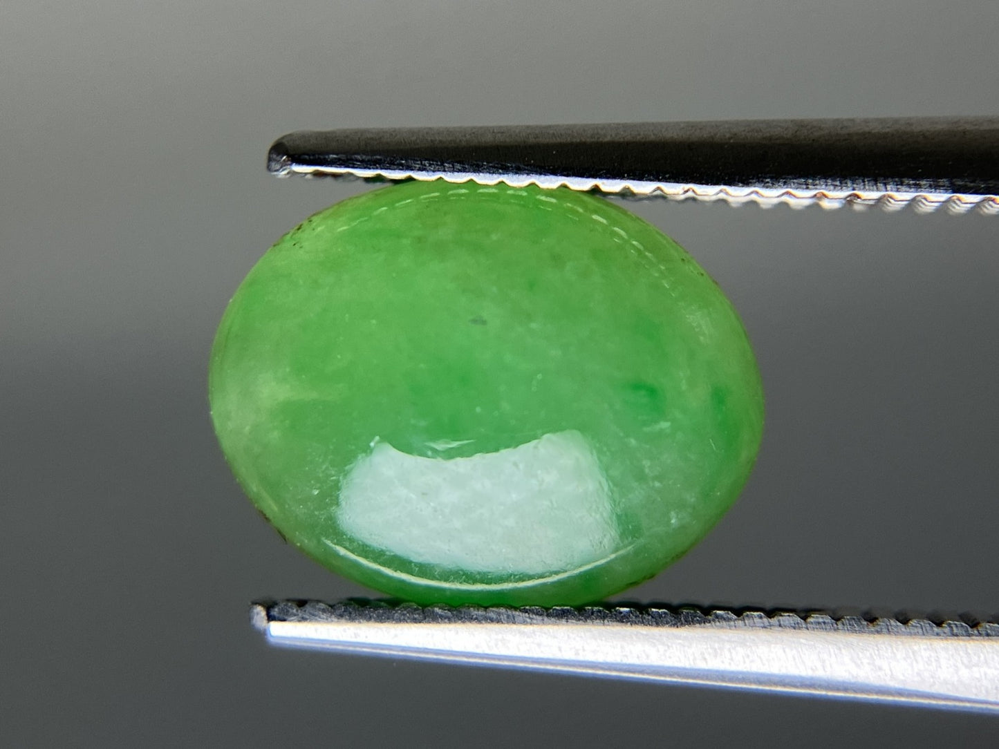 ヒスイ 翡翠 天然 3.471ct 宝石ソーティング付き 10.7㎜×8.4㎜×4.3㎜ 天然 ルース（ 裸石 ） 5226YY